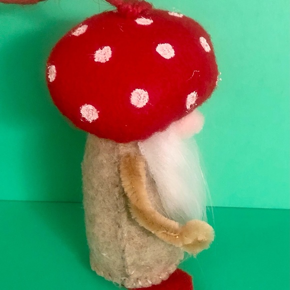 Mushroom Gnome Ornament (Natural with White beard) hand-sewn - Picture 3 of 6